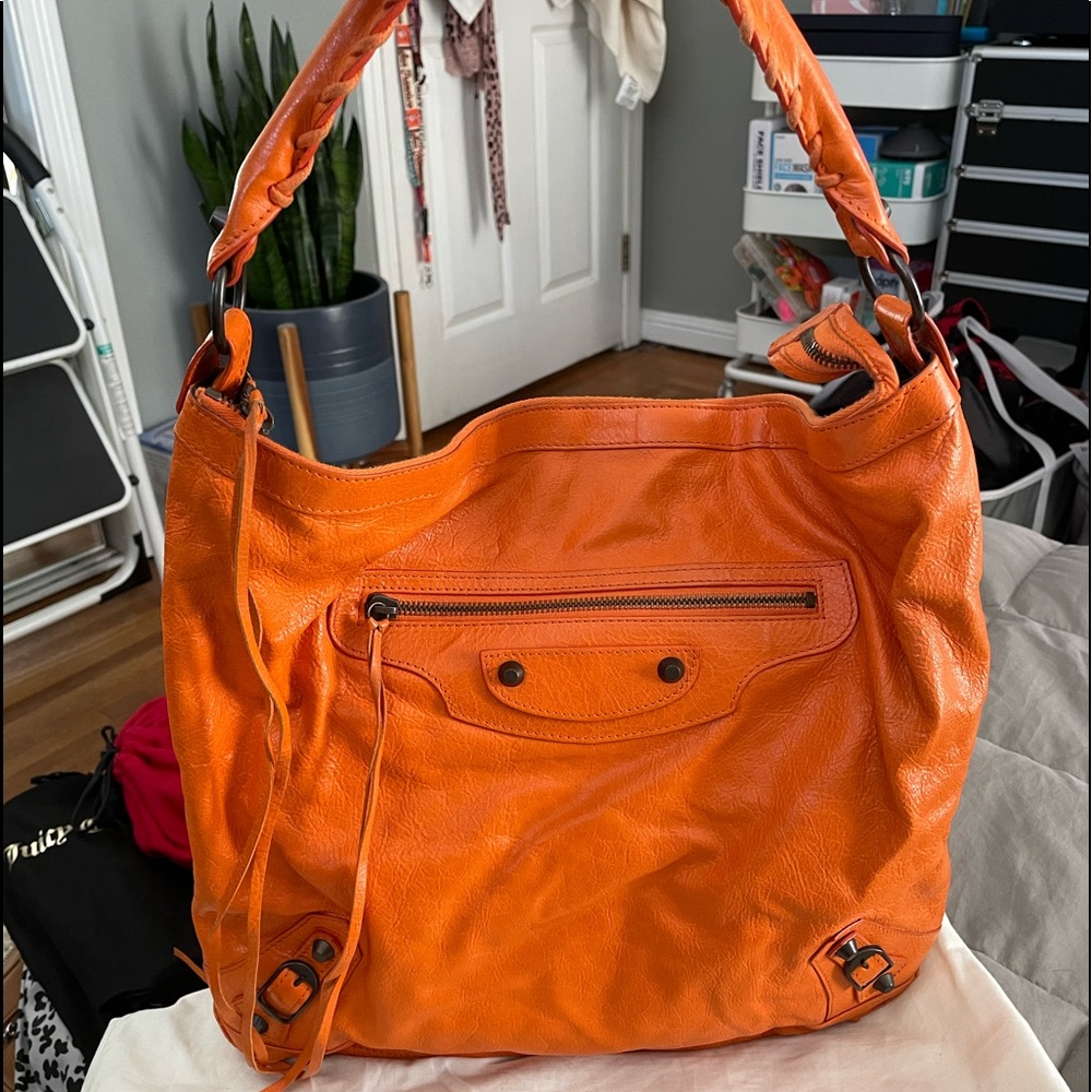 ‼️‼️SOLD‼️‼️ Authentic Balenciaga Hobo